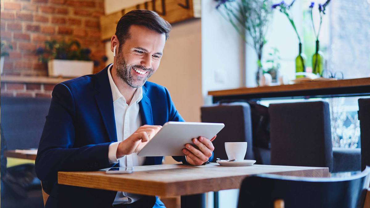 Auch DVA-Studie zeigt Trend zu Online-Lernen bei Weiterbildung der Versicherungsbranche Auch DVA-Studie zeigt Trend zu Online-Lernen bei Weiterbildung der Versicherungsbranche